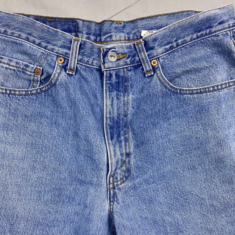 Vintage Levis 550 Relaxed Fit Jeans Mens 34x33 Made In Canada Light Wash Denim